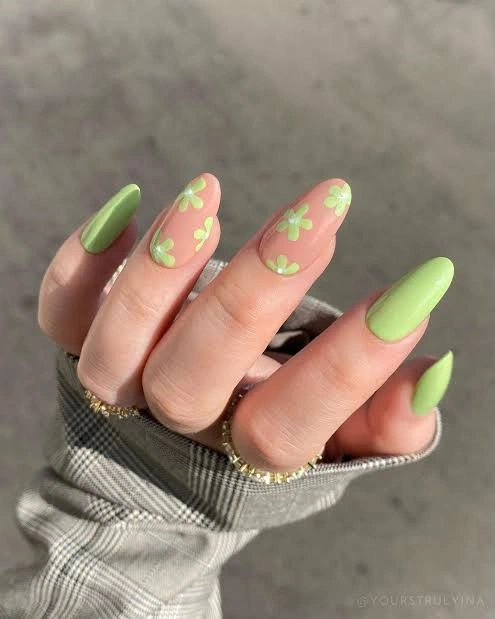 19 Mint Green Wedding Guest Nails